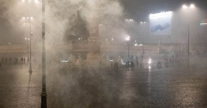 Allarme smog a Roma, livelli di inquinamento superiori alla soglia massima. Esperti: “I fragili stiano a casa”