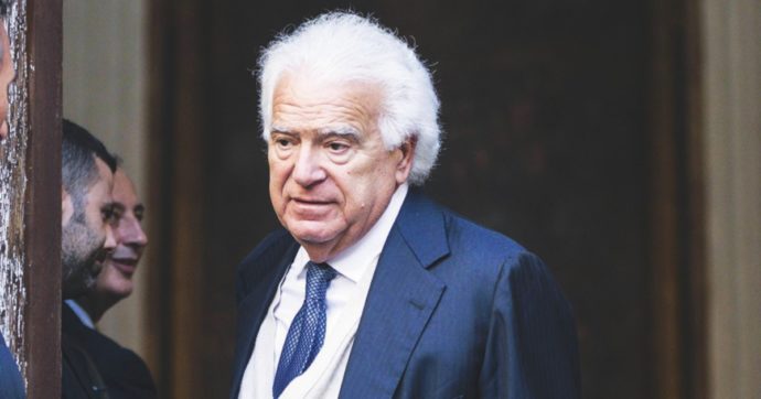 L’eterno Denis sogna  il “colpo grosso” e tesse la rete del sindacato “Rompiamo le palle”