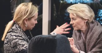 Copertina di Meloni si offre all’Ue, vende pezzi di Fs e Poste e mente sulle banche