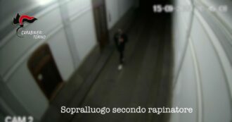 Copertina di Anziano picchiato e rapinato in casa a Torino: arrestati due uomini e una donna. Ecco come hanno agito – Video