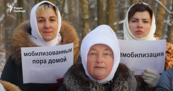 Copertina di Russia, dalle donne della “strada verso casa” le vera minaccia per la rielezione di Putin