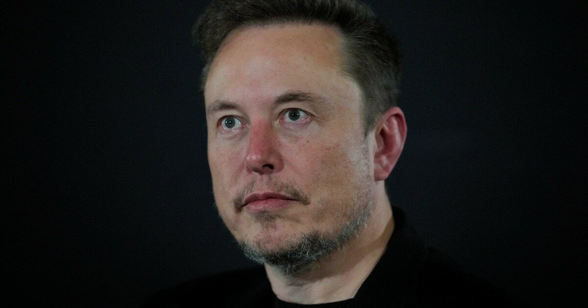 Elon Musk risponde all’articolo del Wsj sul suo presunto abuso di droghe: “Mai risultato positivo ai test negli ultimi tre anni”