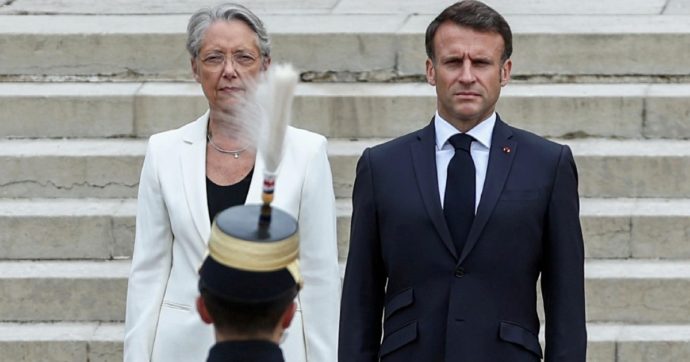 Borne lascia il governo. Favorito “l’amico” Attal