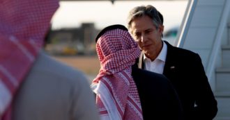 Copertina di Blinken non ferma Israele: attacchi in Libano e Siria
