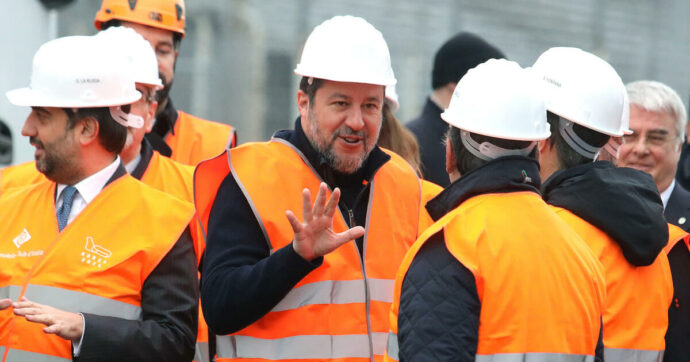 Pnrr, altro che “spendiamo tutto”: l’anno scorso il ministero di Salvini ha usato solo 1,3 miliardi su 40. Al palo Calderone e Santanchè