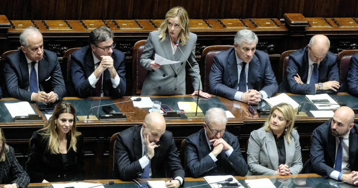 Il profilo di questo governo è un profilo di crisi: la tenuta della maggioranza mostra lacerazioni