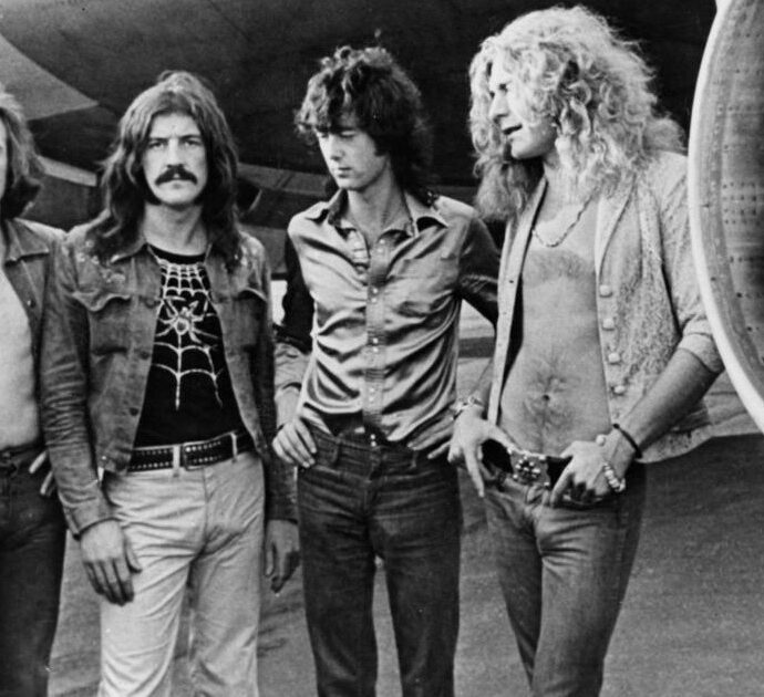 Led Zeppelin, cinquantacinque anni di potenza: il debutto epico e l’eterno impatto sulla musica