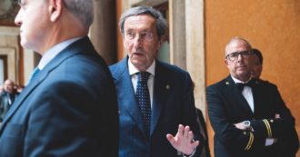 Copertina di Gianfranco Fini: “Oltre alle inchieste c’è un tema di opportunità per chi sta al governo”