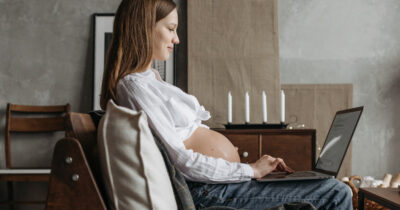 Copertina di Eterno dilemma tra maternità e affermazione professionale: serve tentare un’integrazione