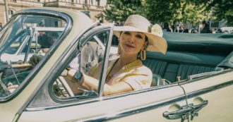 Copertina di L’Eleganza viaggia tra St. Moritz e Miami