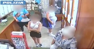 Copertina di Come ti rubo 40 mila euro: il video del furto in una gioielleria del centro di Ferrara che mostra 4 ladri in azione. Tre in manette