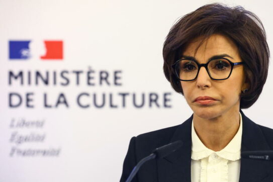 Mi manda Sarkozy: il ritorno di Rachida Dati, la ministra che trasforma la politica in show