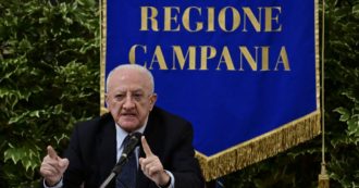 Copertina di Vigili promossi in Regione, Vincenzo De Luca condannato in Appello: dovrà risarcire 100mila euro