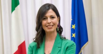 Copertina di Barbara Floridia: “Se oggi la Rai è TeleMeloni è colpa della riforma di Renzi”