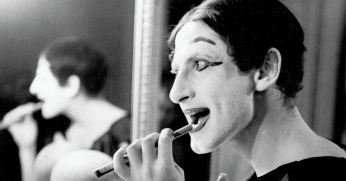 Copertina di Marcel Marceau: “Sono diventato mimo per far sorridere 90 bambini orfani”