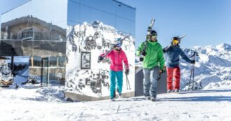 Copertina di Settimana bianca o weekend sulla neve: le 10 migliori offerte da non lasciarsi sfuggire per una vacanza tra sci, spa ed esperienze gourmet