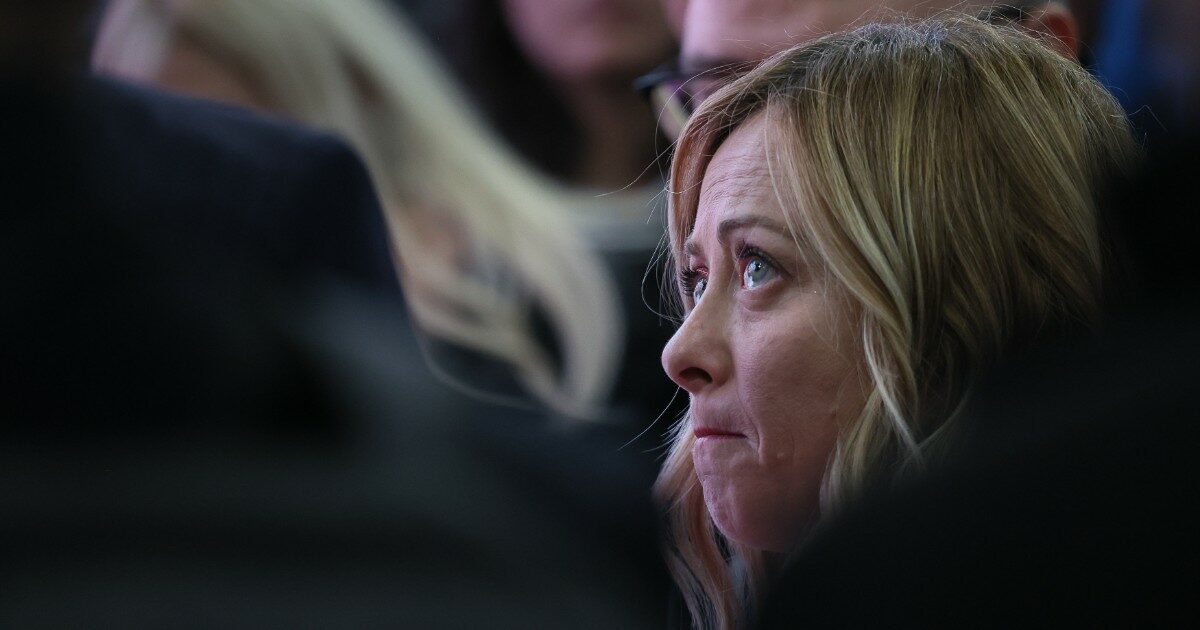 Nel nuovo piano pandemico del governo i dpcm sono “strumento centrale”. Nel 2020 Meloni diceva: “Incostituzionali, in futuro solo il Parlamento”