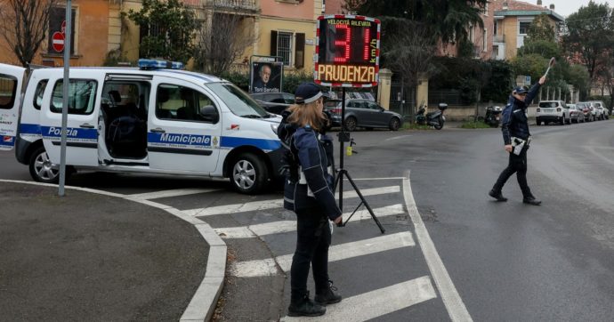 Cesena va a 30 km/h da 26 anni: il limite di velocità parte di una strategia per la sicurezza che ha dimezzato gli incidenti