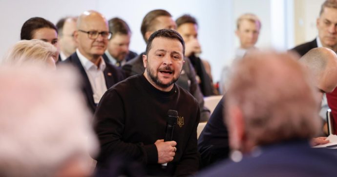 Berlino: “Basta Tank” la Cina pensa a Gaza