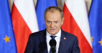 Copertina di Tusk: “Colloqui di pace tra Ucraina e Russia possibili già questo inverno”. Colpita clinica a Zaporizhzhia: 3 morti