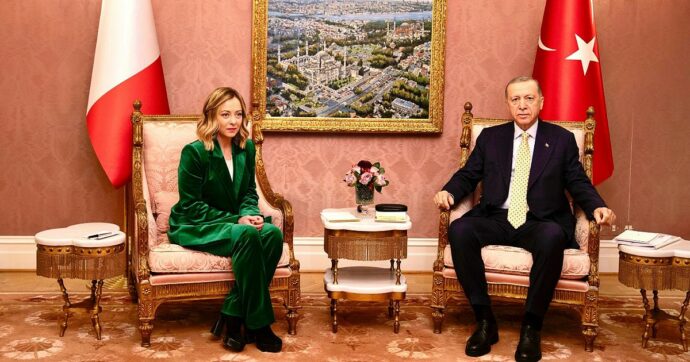 Meloni-Erdogan, focus sui migranti e possibile sponda per contenere gli arrivi dalla Libia