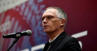 Copertina di Stellantis, l’ad Tavares contro Meloni:  “Più rispetto  per i dipendenti”