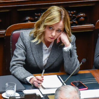 Copertina di La Melonomics tra propaganda e bugie: il Fatto di domani 25 gennaio