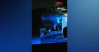 Copertina di Gavardo, 74enne spara con il fucile e si barrica in casa nel Bresciano: blitz delle forze speciali dopo una notte di trattative