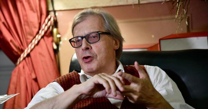 Sgarbi insulta tutti, bagarre in aula: “Ora Meloni lo cacci”