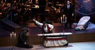 Copertina di Don Giovanni ha un piede nella fossa? Anche a teatro arriva Taffo. Al Ristori di Verona l’opera di Mozart è un successo (costruito tutto da “under”)