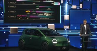 Copertina di Renault annulla la quotazione della controllata che punta a fare auto elettriche a basso costo: “Condizioni del mercato non soddisfacenti”