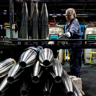 Copertina di L’Eurocamera vuole il sostegno bellico indefinito per Kiev: il Fatto di domani 1 marzo