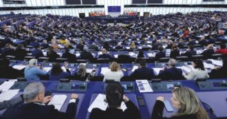 Copertina di Quote “blu” e moderati per il gruppo europeo di Schlein