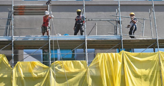 Copertina di Superbonus, la fine spegne l’edilizia: quest’anno è -7,4%