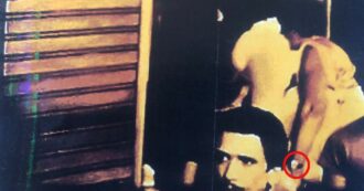 Copertina di Strage di Bologna, per la difesa di Paolo Bellini “un fotogramma di un orologio” dal video che lo ha incastrato scagionerebbe l’ex terrorista