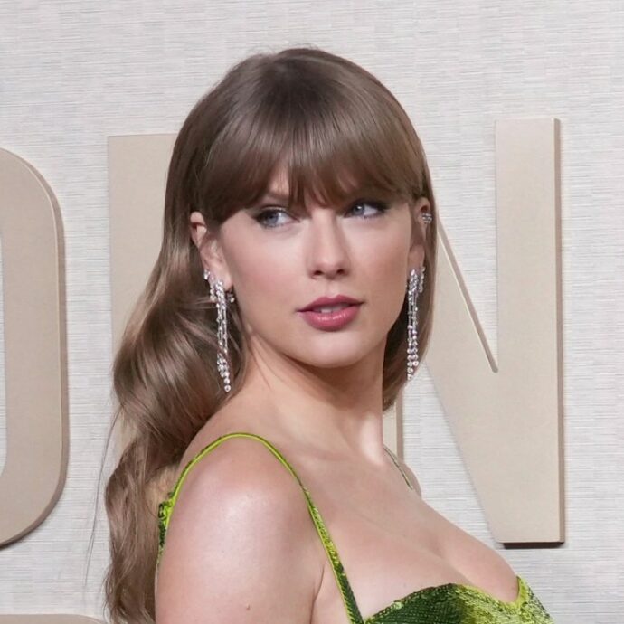 “Taylor Swift ci ha donato 100mila dollari per le cure di nostra figlia, siamo scioccati”: la cantante ha contribuito alla raccolta fondi per la sua fan Lilah