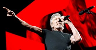 Copertina di L’etichetta Bmg scarica Roger Waters per le sue posizioni contro Netanyahu