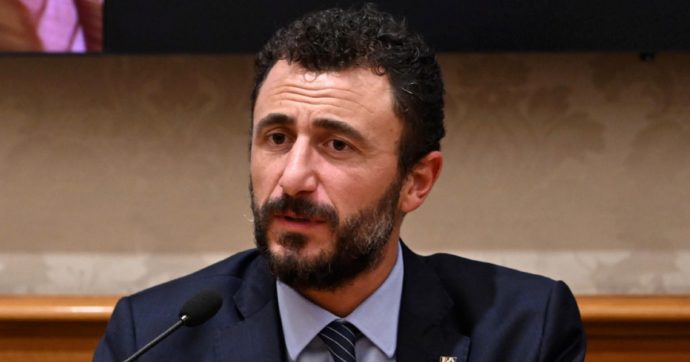 Sparo a Capodanno, Emanuele Pozzolo (ex FdI) condannato a un anno e tre mesi per porto d’arma abusivo