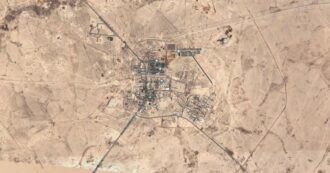 Copertina di Nuovo attacco con drone delle milizie siriane filo-Iran a una base militare americana: uccisi 5 combattenti curdi