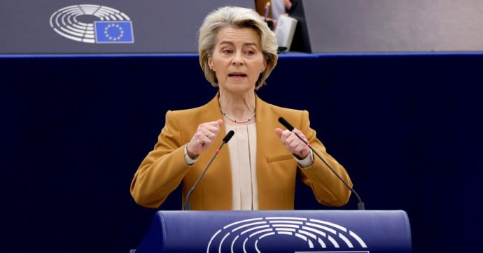 Trattori, la falsa vittoria su pesticidi&C: le leggi già arenate da mesi