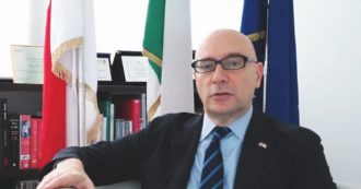 Copertina di Rivolta contro i nuovi ambasciatori