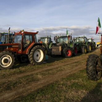 Copertina di Come un trattore a Sanremo: il Fatto di domani 7 gennaio