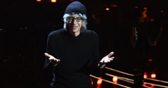 Copertina di “Per le statistiche è una malattia dalla quale non si guarisce mai, ma spero arrivi un referto che dice che non ho più nulla”: Giovanni Allevi si racconta