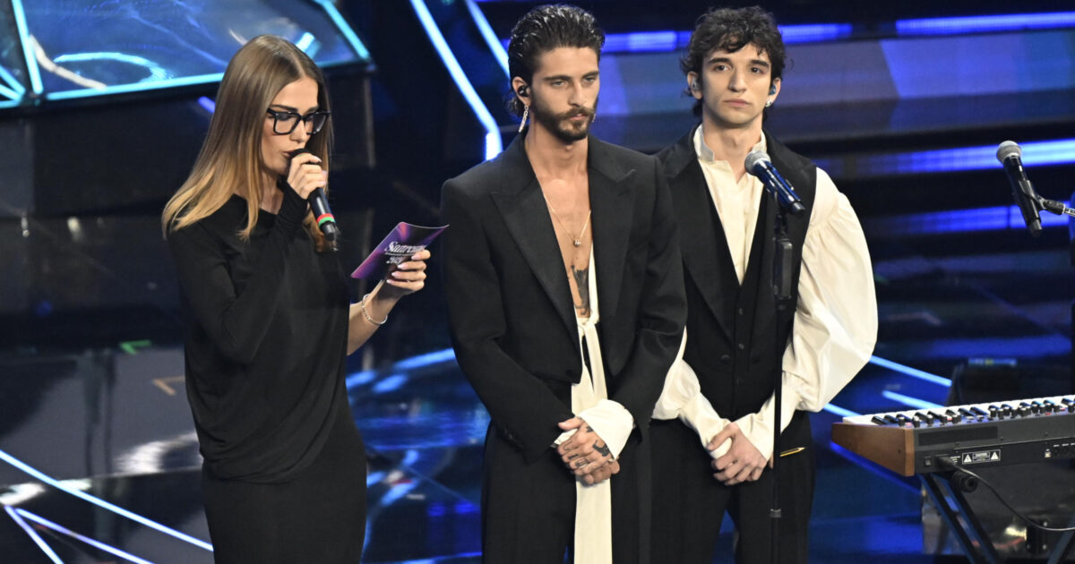 Sanremo 2024, la frecciatina dei Santi Francesi a Clara non passa inosservata: “Quanti punti vale al Fantasanremo?”