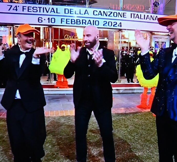 Sanremo 2024 – Magia Diodato-Dargen. Allevi? Un dono. Poi il pensiero va al cachet che John Travolta ha chiesto per umiliarsi così