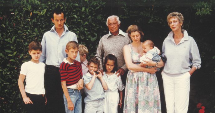 Fisco, inchiesta sugli Agnelli: indagato anche John Elkann