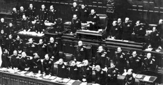 Copertina di Il soprabito del Duce copre le violenze