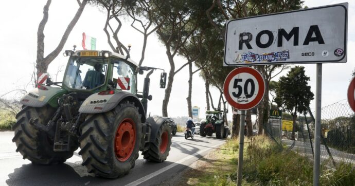 Protesta dei trattori a Roma, l’avvertimento: “Se Lollobrigida non ci riceve entreremo nella Capitale”. Salta la manifestazione di venerdì