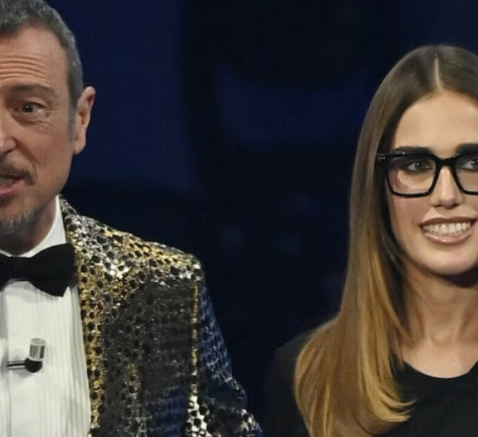 Sanremo 2024, Clara con gli occhiali da vista: un meme (poi cancellato) solleva il putiferio