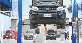 Copertina di Il settore auto di Torino dice basta: proclamato il primo sciopero unitario in 15 anni di operai Stellantis e indotto. “Detroit italiana in declino”